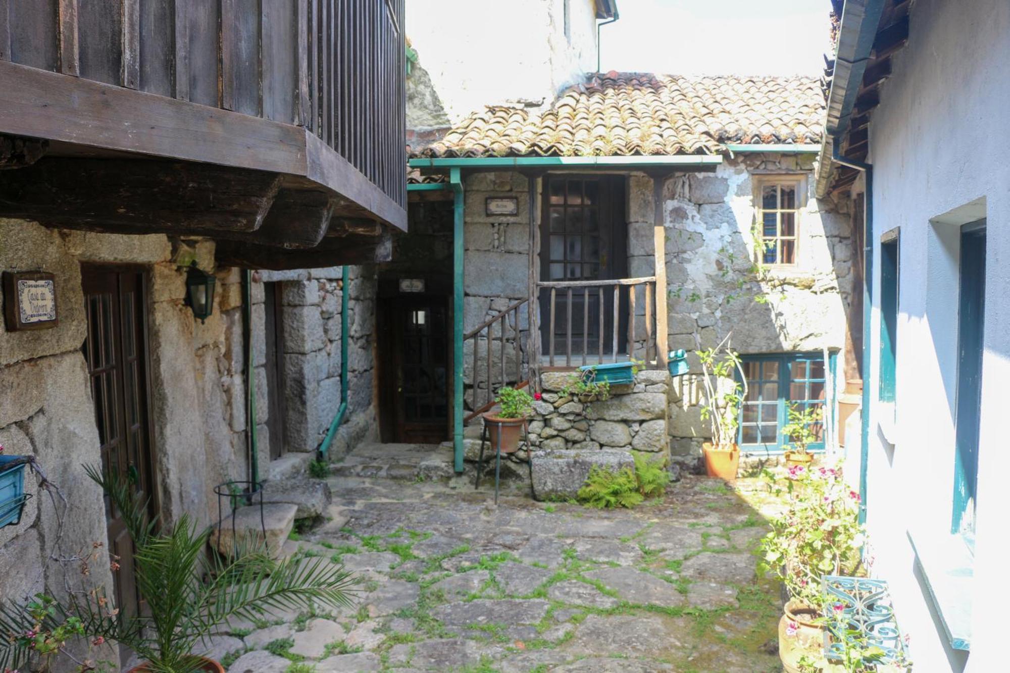 Casa Campo Das Bizarras Кастро Дайре Екстериор снимка