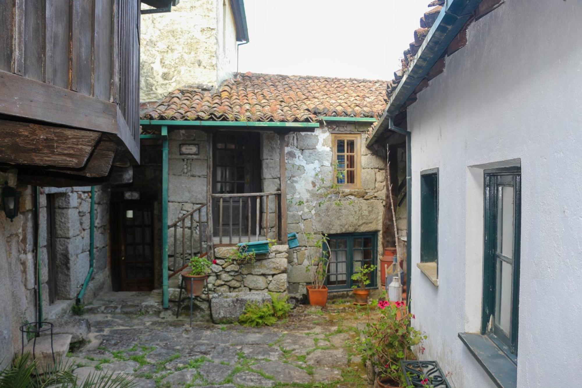 Casa Campo Das Bizarras Кастро Дайре Екстериор снимка