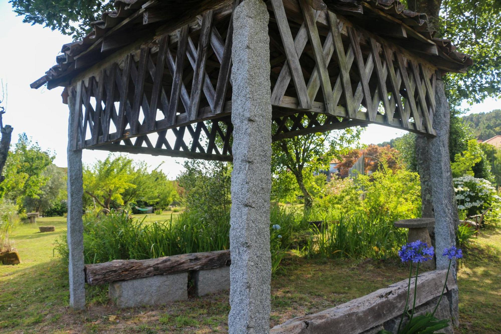 Casa Campo Das Bizarras Кастро Дайре Екстериор снимка